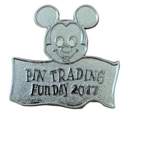 Disney shanghai resort Mickey Mouse Disney  Pin